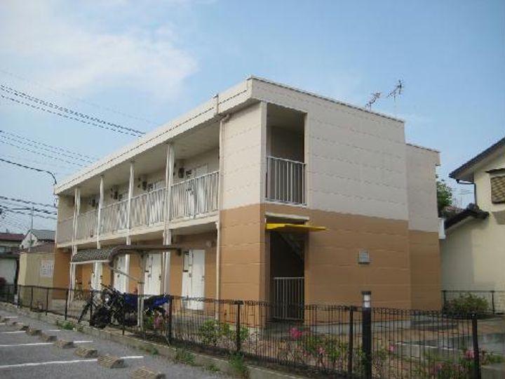 レオパレスミディの外観