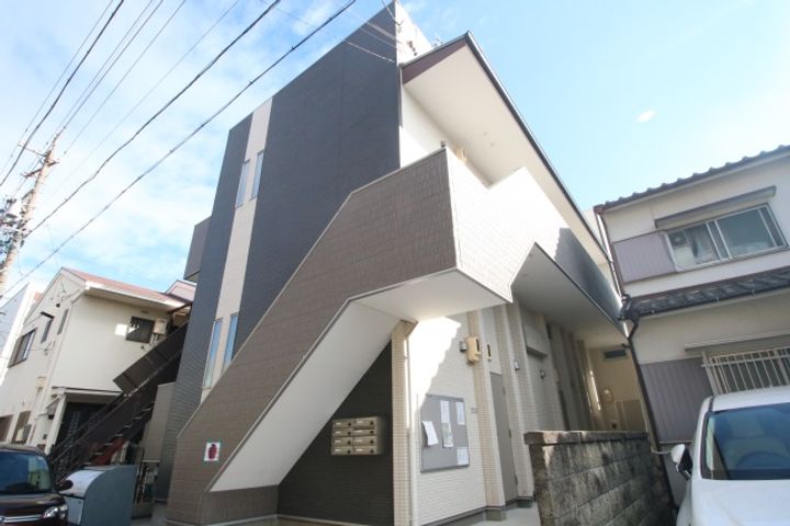 Creo中村公園参番館の外観