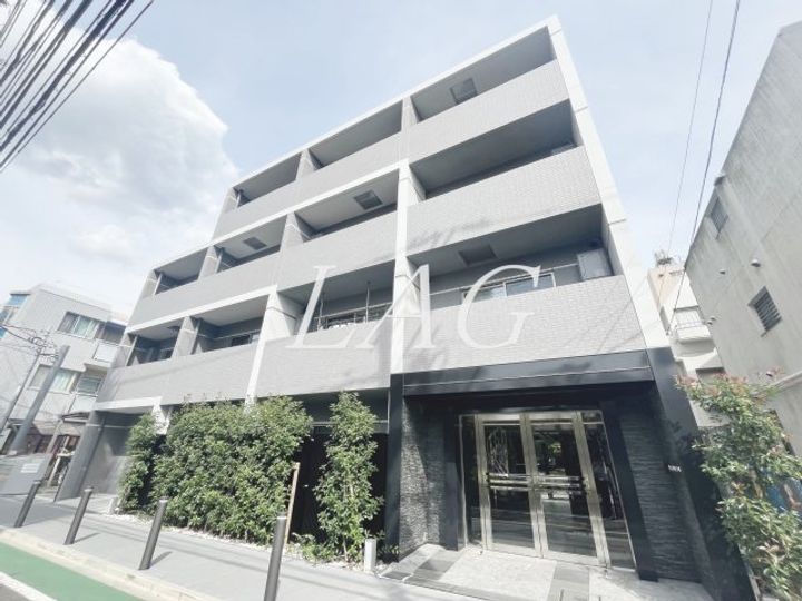 アヴァンカーサ三鷹の外観