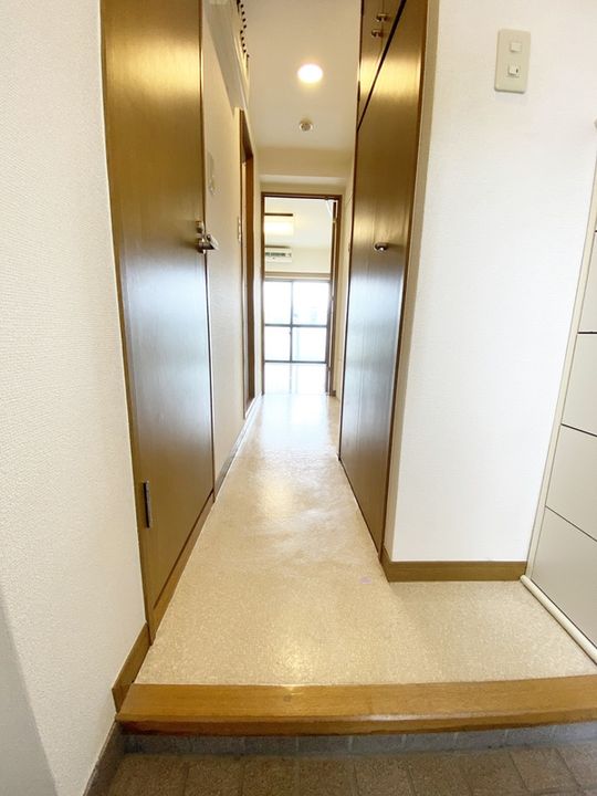 グランヴァン高田馬場の玄関