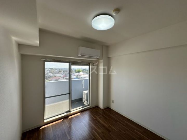 セレスティン我孫子の居間