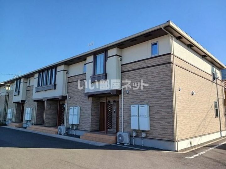 愛媛県四国中央市中之庄町(アパート)の賃貸物件の外観