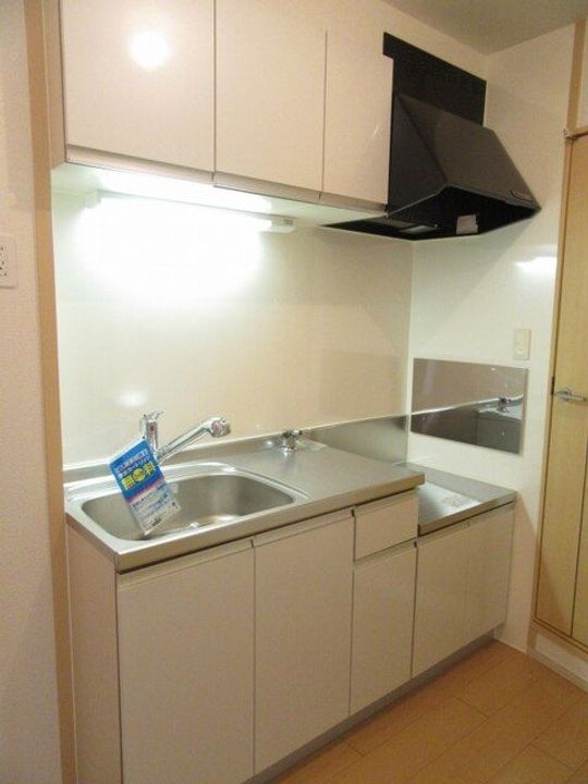 京都府京都市伏見区深草大亀谷内膳町(アパート)の賃貸物件のキッチン