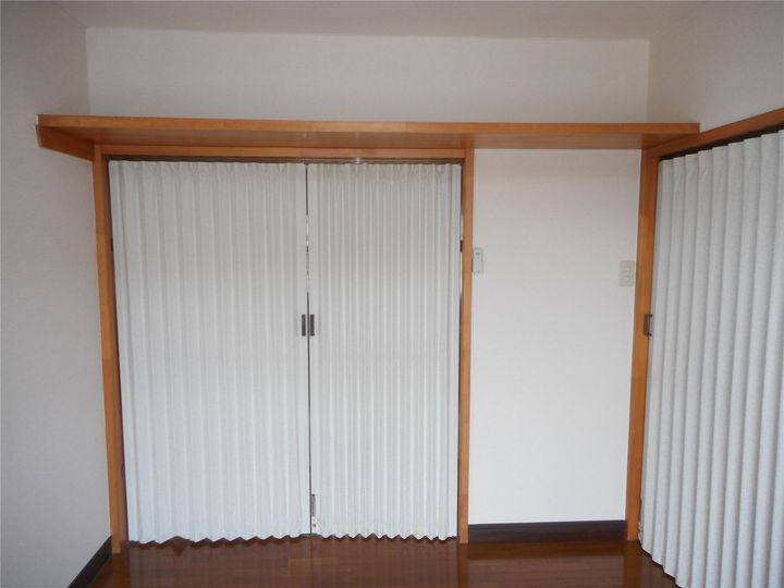 広明ハイツの内装