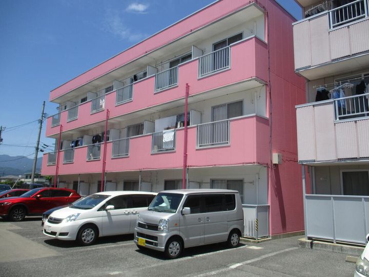 アパルト長野Iの外観