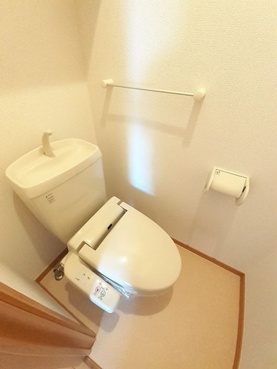 香川県観音寺市三本松町3(アパート)の賃貸物件の内装