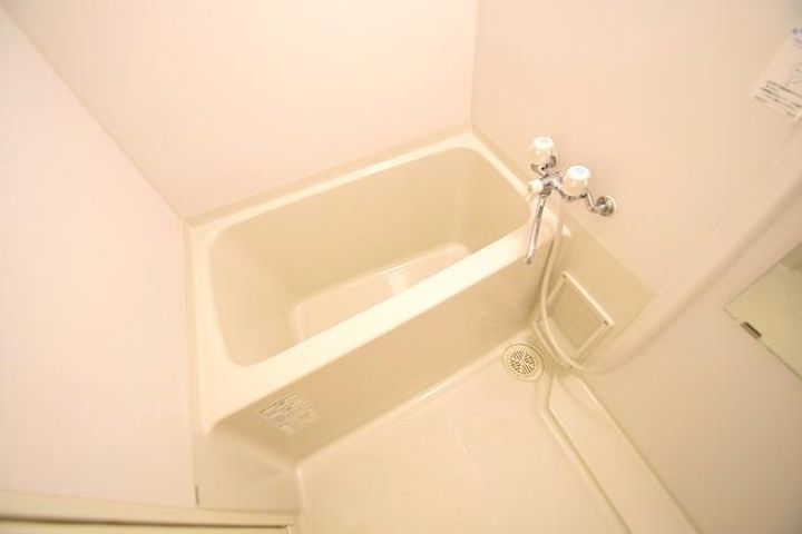 三恵ガーデンハイツの風呂