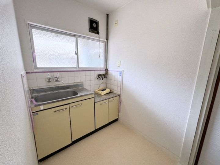 RIZEONE平野のキッチン