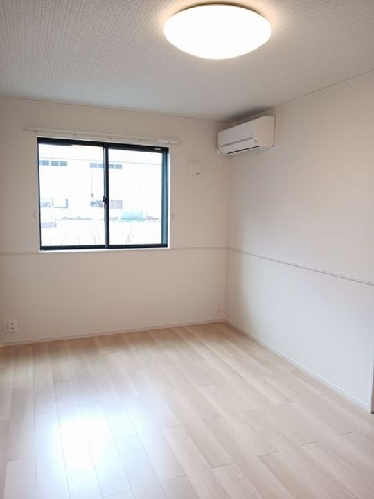 Eisen Kanaokaの内装