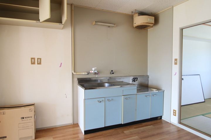 コーポラス高島新屋敷のキッチン