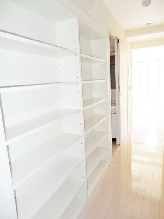 ガーデン萩中の内装