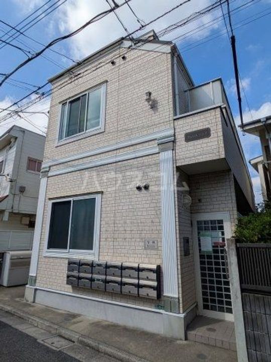 フェリスソニアの外観