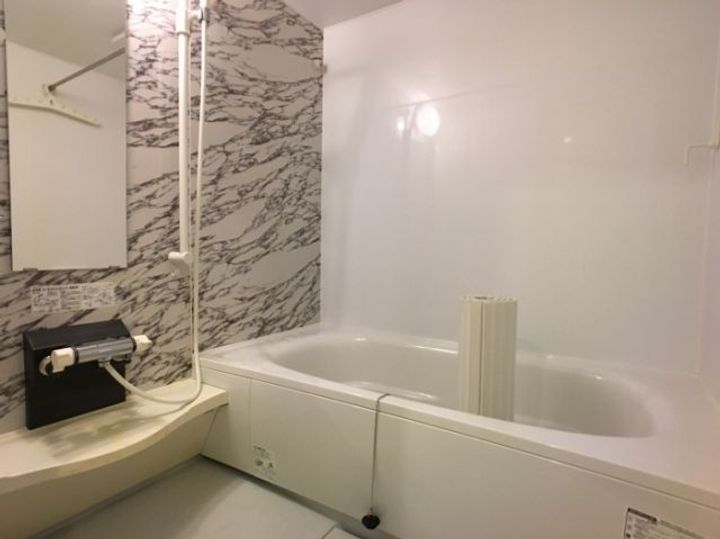 ロイヤルガーデンの風呂