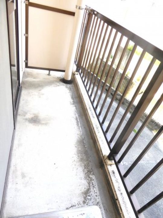 クリスタルコートIの内装