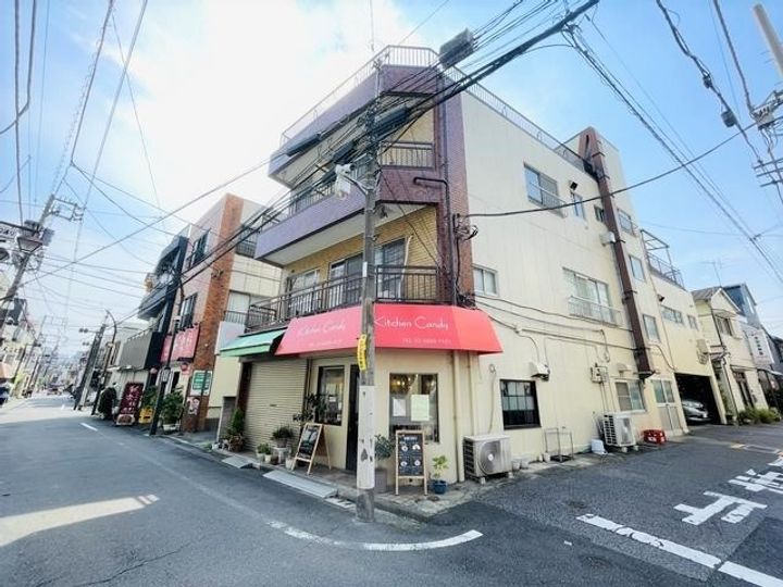 上野コーポの外観