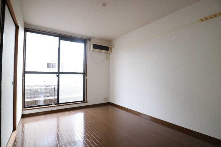 岡山県倉敷市大島(アパート)の賃貸物件の居間