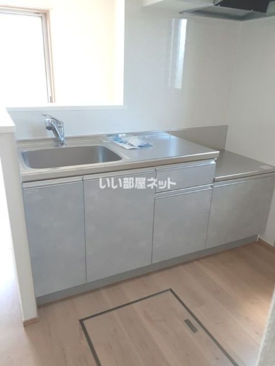 栃木県足利市小俣町(アパート)の賃貸物件のキッチン