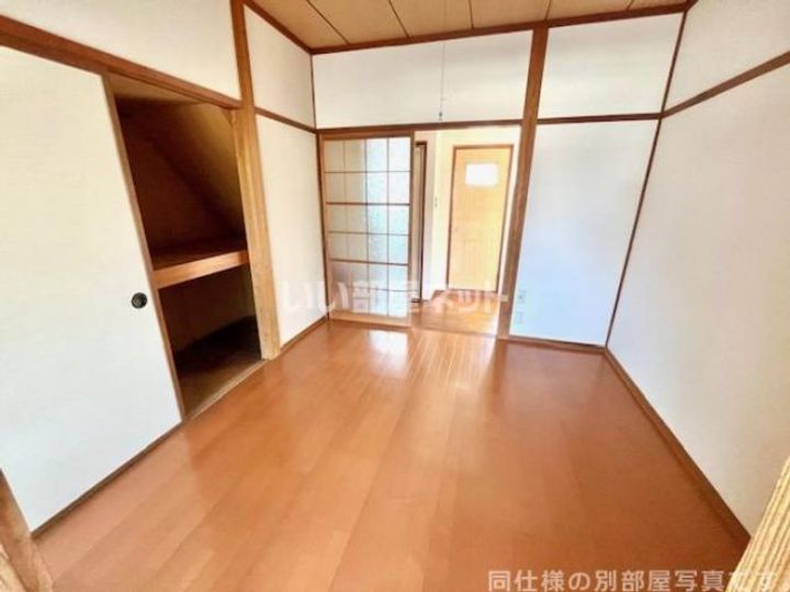 島根県安来市飯島町(一戸建)の賃貸物件の居間