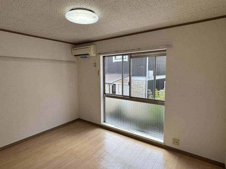 東京都杉並区下高井戸3(アパート)の賃貸物件の居間