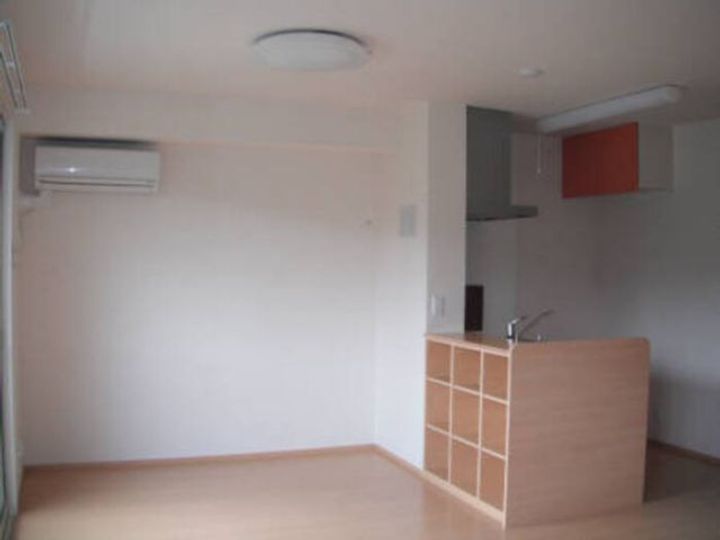 Dーroom松山の居間