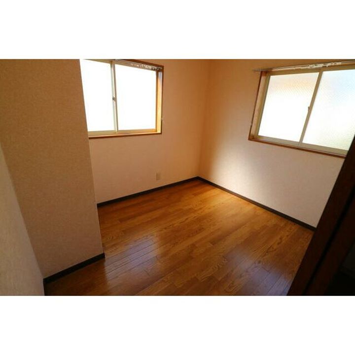 ハイツ汲沢の内装