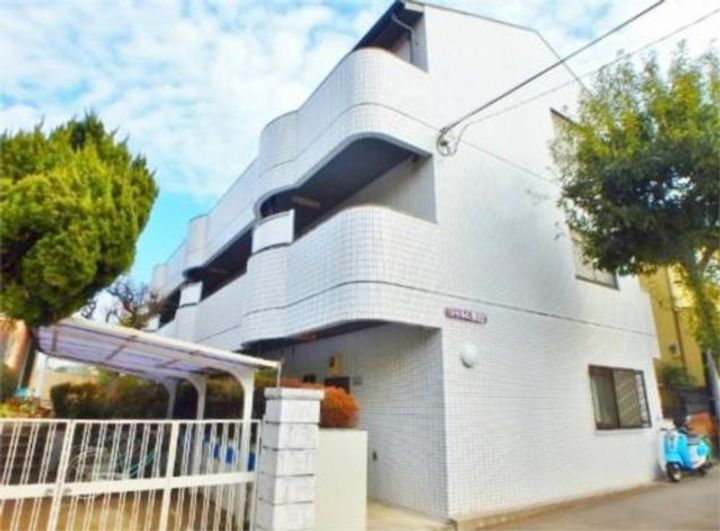 シャルム永山の外観