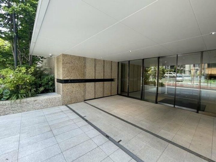 東京都港区三田2(マンション)の賃貸物件の地図