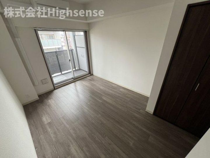 Alivis都島北通の居間