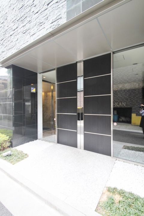 東京都文京区千駄木3(マンション)の賃貸物件の地図