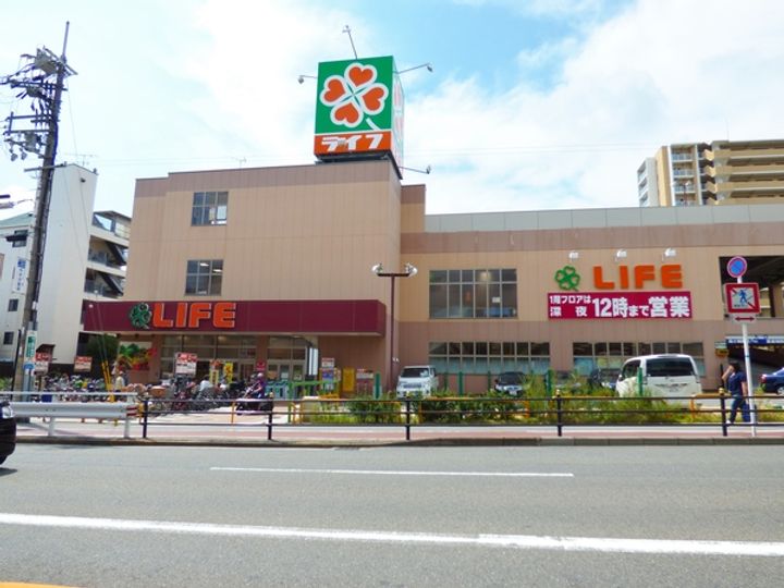 マンション旭町の周辺