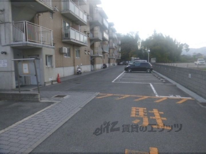 カーサNAKAMURAの地図