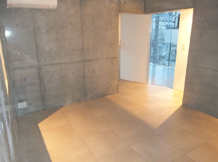 エンシェール砧の居間