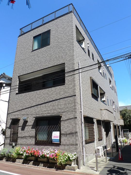 ロイヤルコーポ荒井の外観