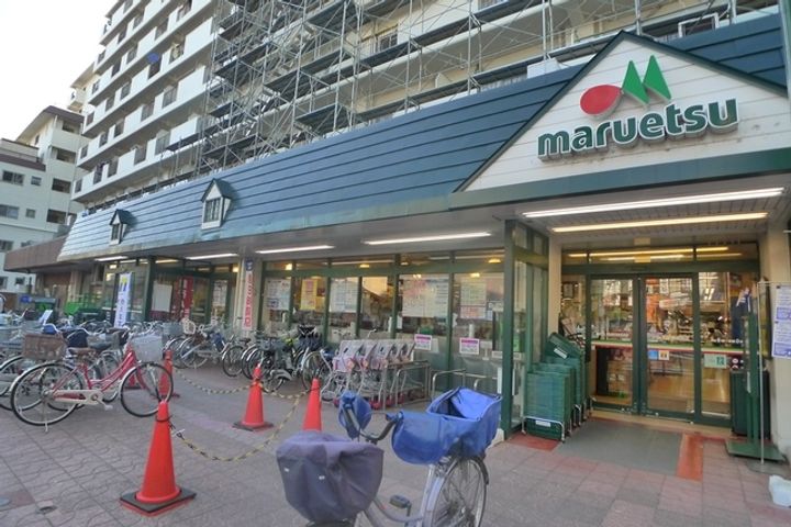 ロイヤルコーポ荒井の周辺