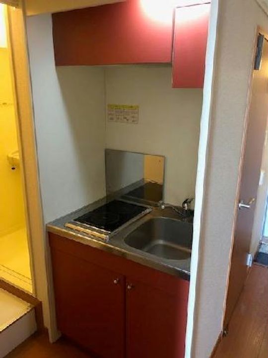 レオパレスカナサラのキッチン