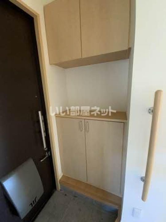 クラヴィエi Aの玄関