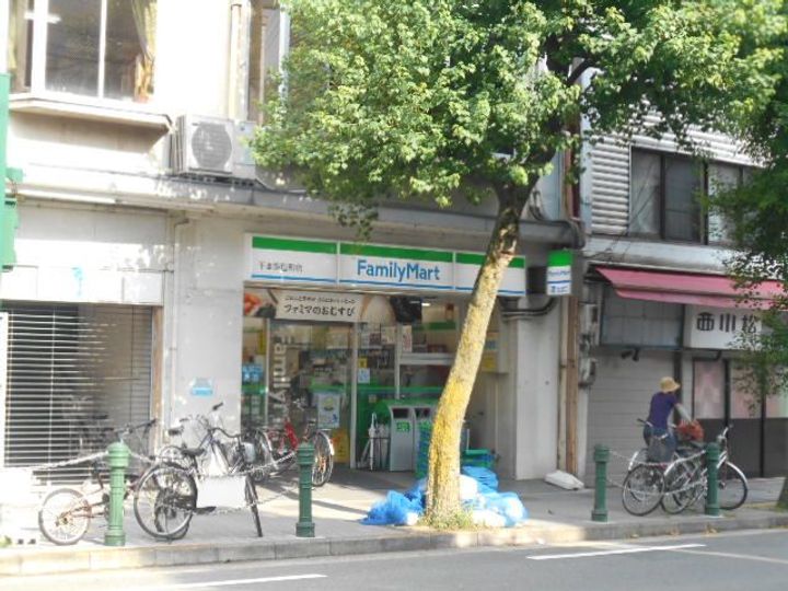 アルカス千本通の周辺
