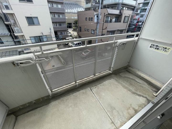 フロントビル千田の内装