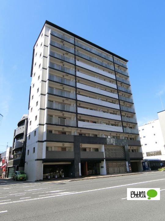 エステムプラザ京都聚楽第粋邸の外観