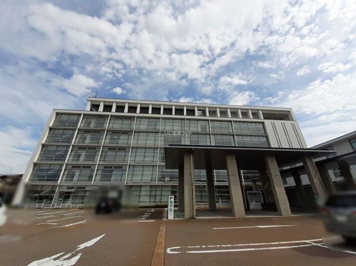 アトラス7の周辺