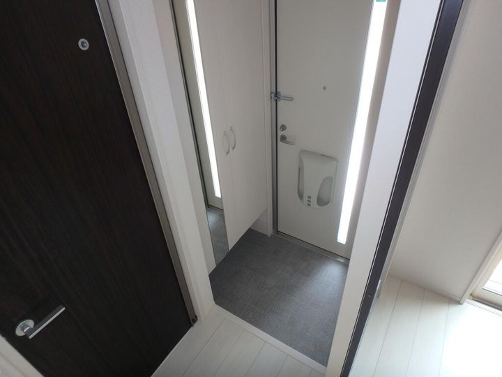 ラ・フェリーチェ・ヴィータ利府の玄関