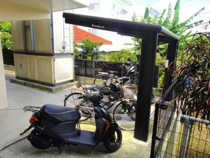 沖縄県那覇市首里崎山町1(アパート)の賃貸物件の内装