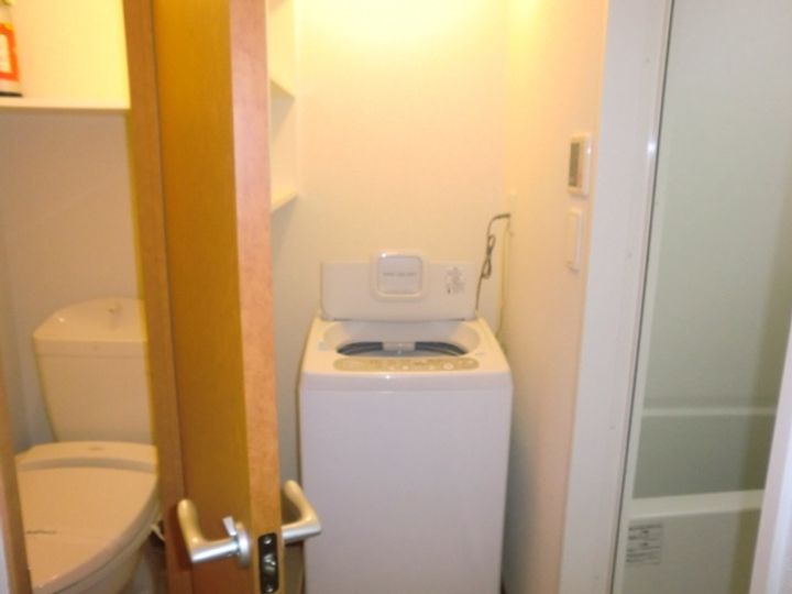 沖縄県那覇市首里崎山町1(アパート)の賃貸物件の内装