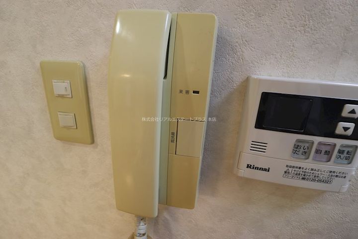 プチフルール千の内装