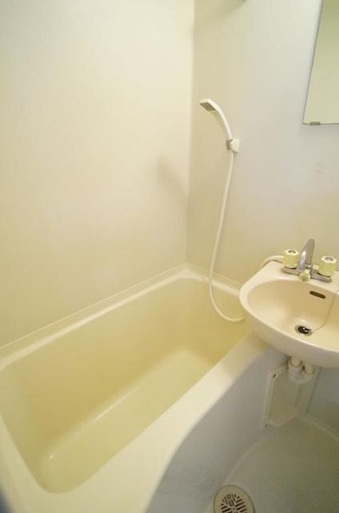 ハイムSHIRAIの風呂