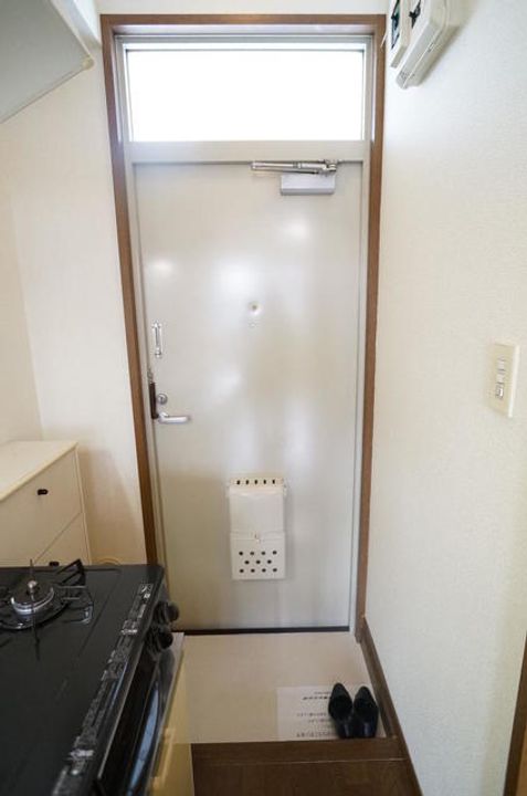 ハイムSHIRAIの玄関