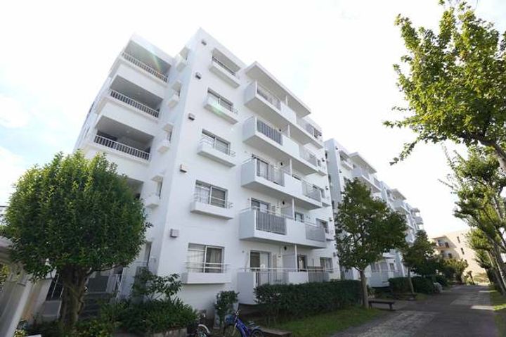 URもりつねの外観