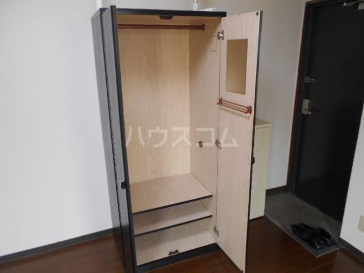 プランニングバンクビル西院の内装