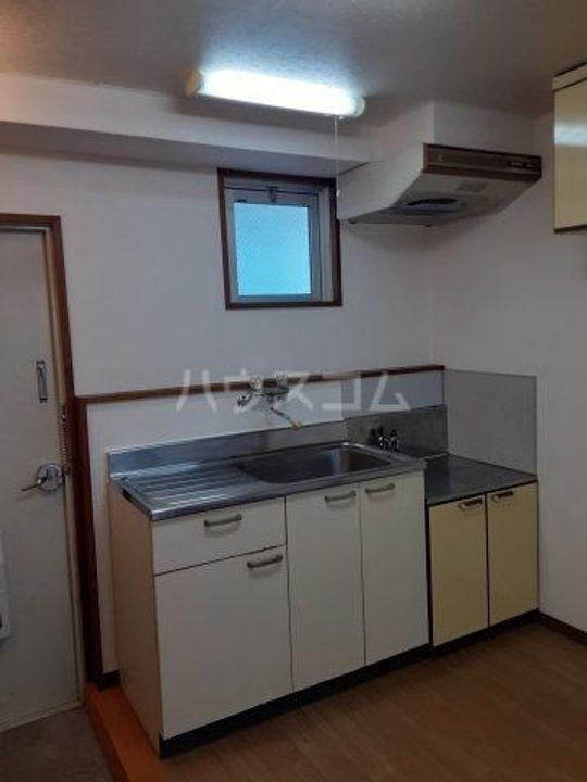 清新マンションのキッチン