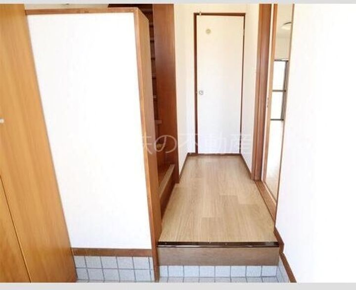 静岡県浜松市中央区恩地町(一戸建)の賃貸物件の玄関